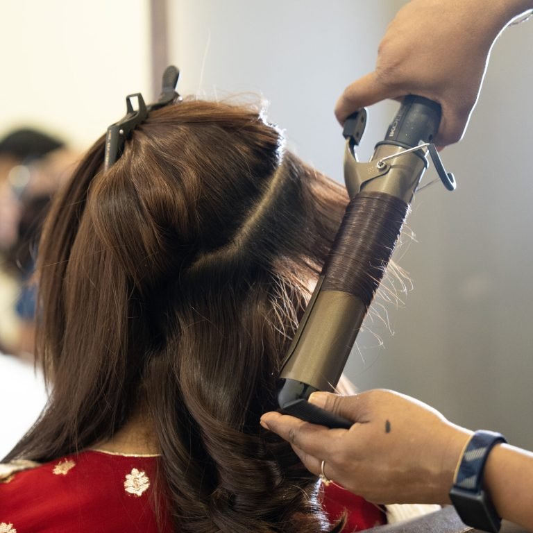 hair straightning image best salon & beauty parlour in calicut